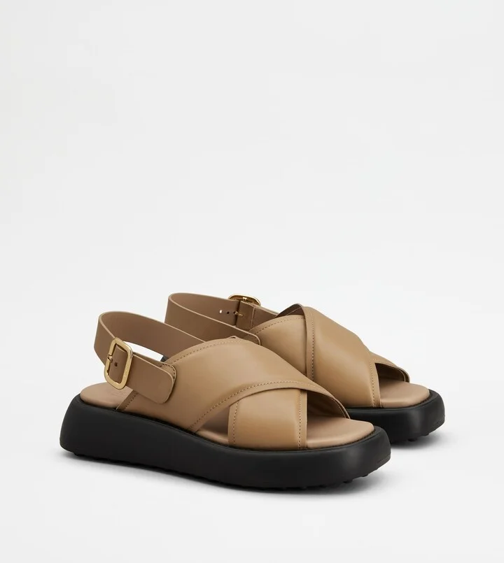 Sandals in Leather - Image 2