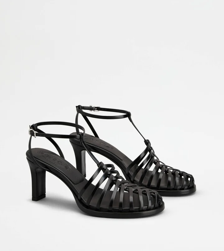 Sandals in Leather - Image 2