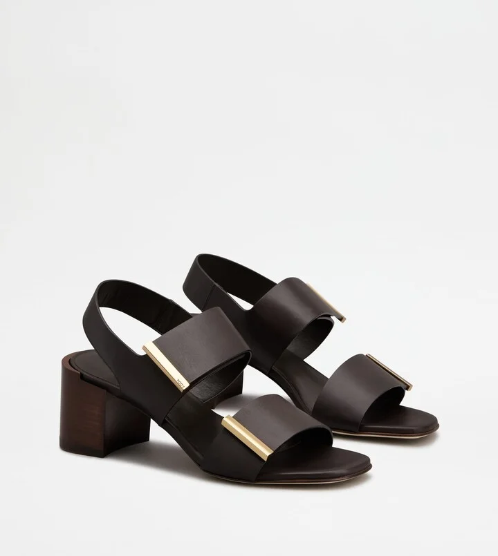 Sandals in Leather - Image 2