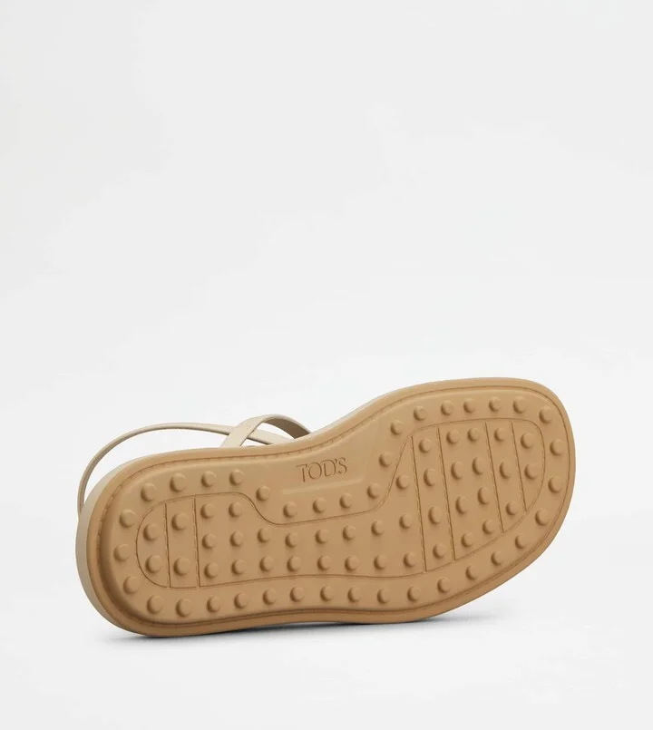 Sandals in Leather - Image 4