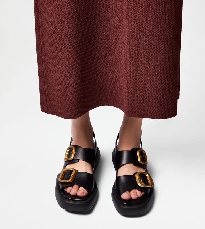 Sandals in Leather - Image 5