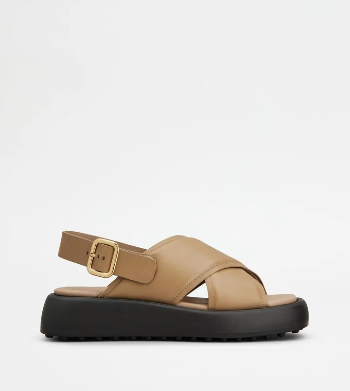 Sandals in Leather