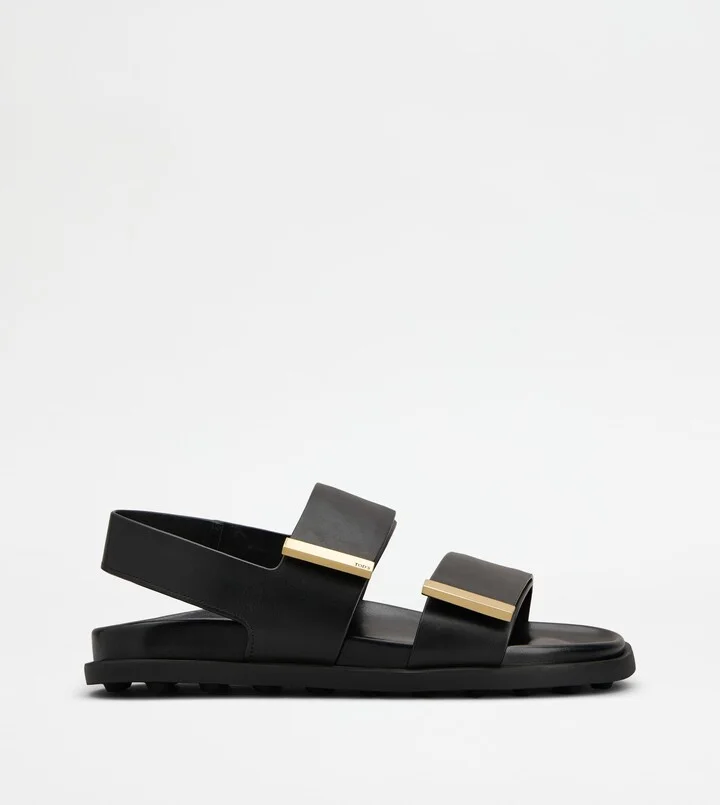 Sandals in Leather
