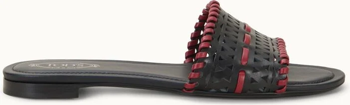Sandals in Leather