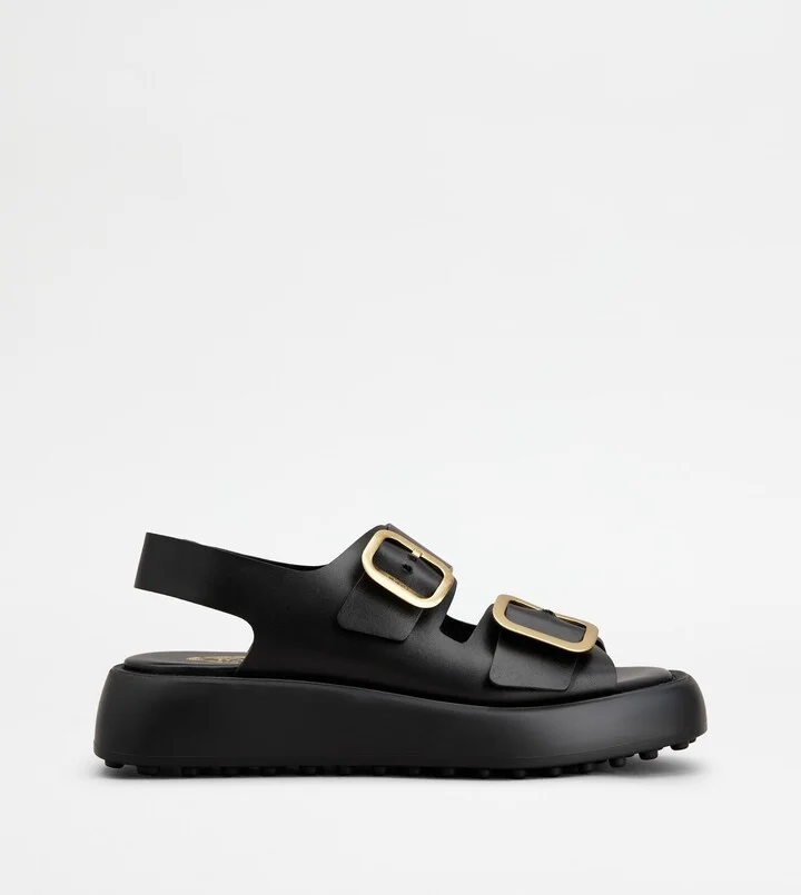 Sandals in Leather
