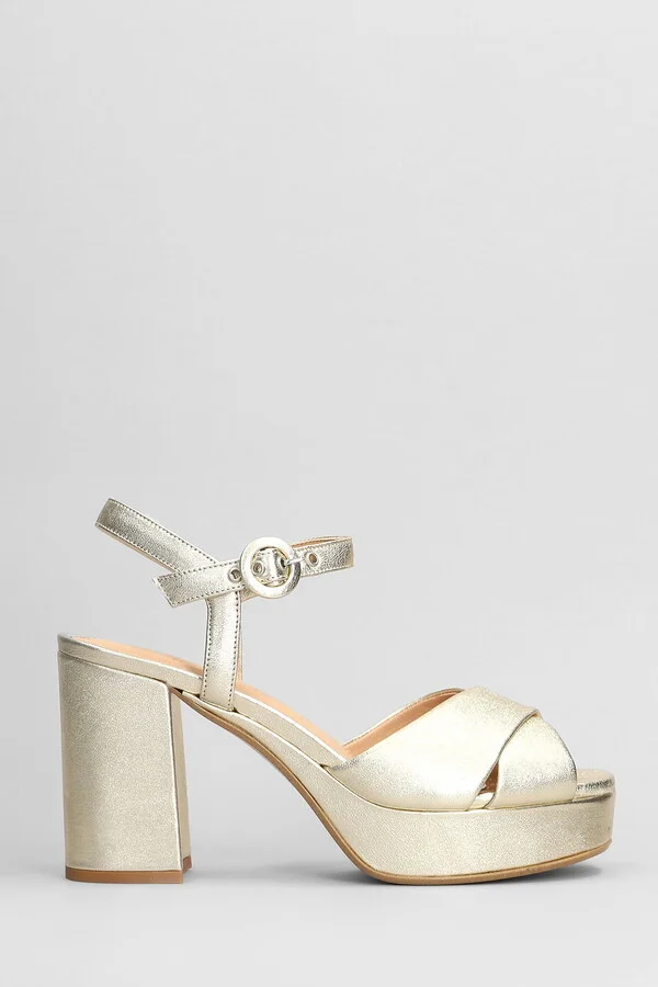 Sandals In Platinum Leather