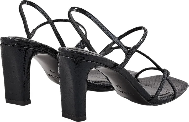 Sandals with narrow straps - Image 3