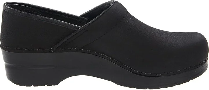 Sanita Professional Oil Women's Clog Shoes Black Textured Oil : EU 39 (US Women's 7.5-8) Regular, Leather - Image 8