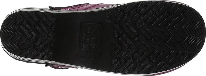 Sanita Professional Patent Women's Clog Shoes Fuchsia Patent : EU 37 (US Women's 5.5-6) Regular, Patent Leather - Image 4