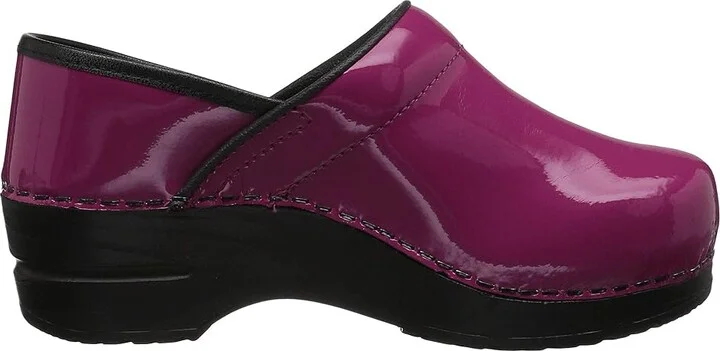 Sanita Professional Patent Women's Clog Shoes Fuchsia Patent : EU 37 (US Women's 5.5-6) Regular, Patent Leather - Image 8