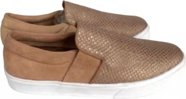 Santa Fe Metallic Embossed Sneaker In Pink