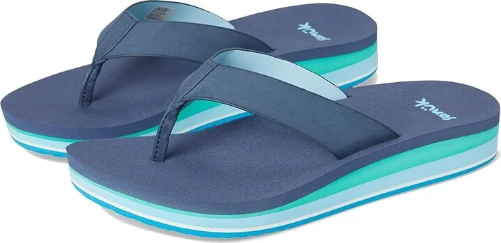 Sanuk Highland Women's Sandals Vintage Indigo : 5 B - Medium, Leather/Rubber