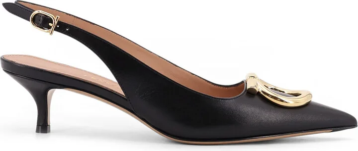 Sara Leather Décolleté With Gancini Detail