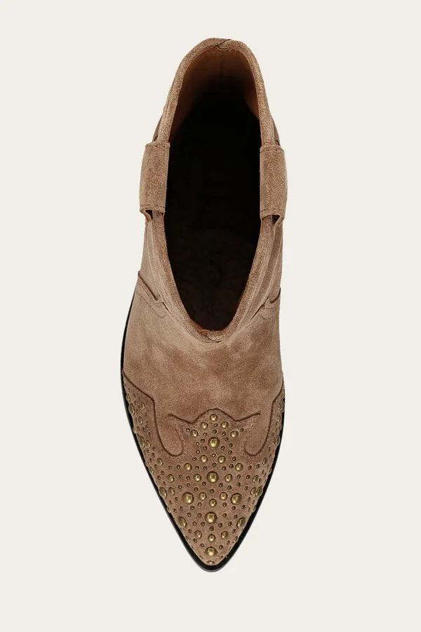 Sara Wingtip Stud - Image 8
