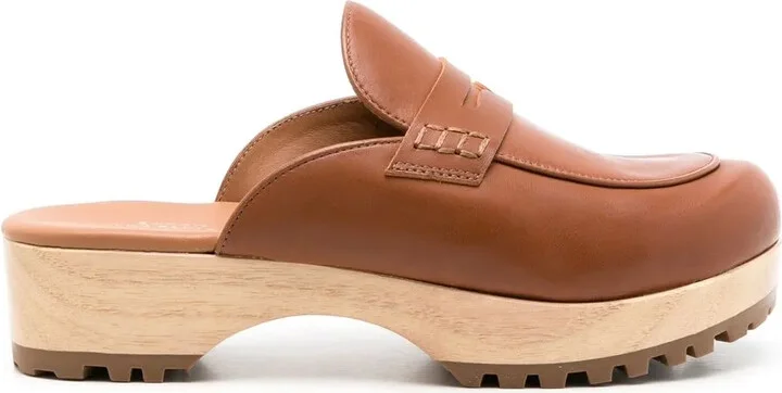 Sarah leather clogs