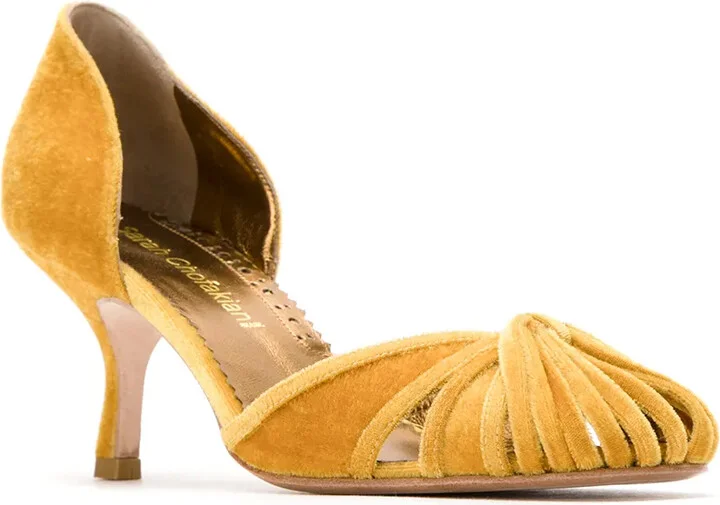 Sarah velvet pumps - Image 2