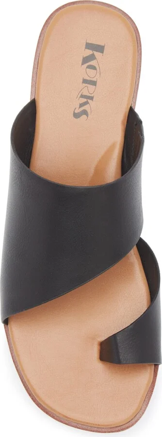 Sareen Toe Loop Sandal - Image 5