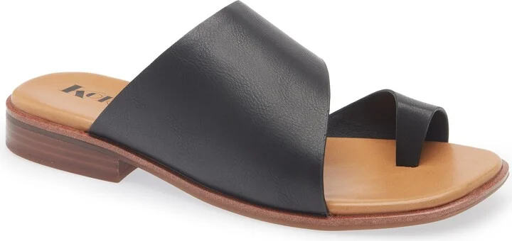 Sareen Toe Loop Sandal