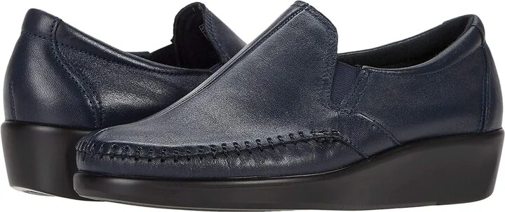 SAS Dream Comfort Loafer Women's Shoes Navy : 8.5 N - Narrow (AA), Leather