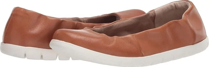 SAS Radiant Comfort Ballet Flat Women's Shoes Hazel : 7 N - Narrow (AA), Leather