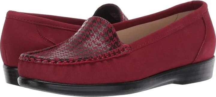 SAS Simplify Comfort Loafer Women's Shoes Red Tetris : 7 M - Medium (B), Leather