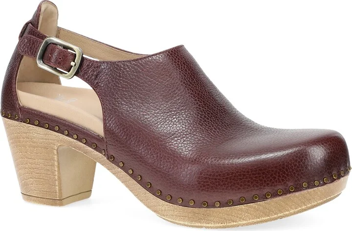 Sassy Cutout Clog