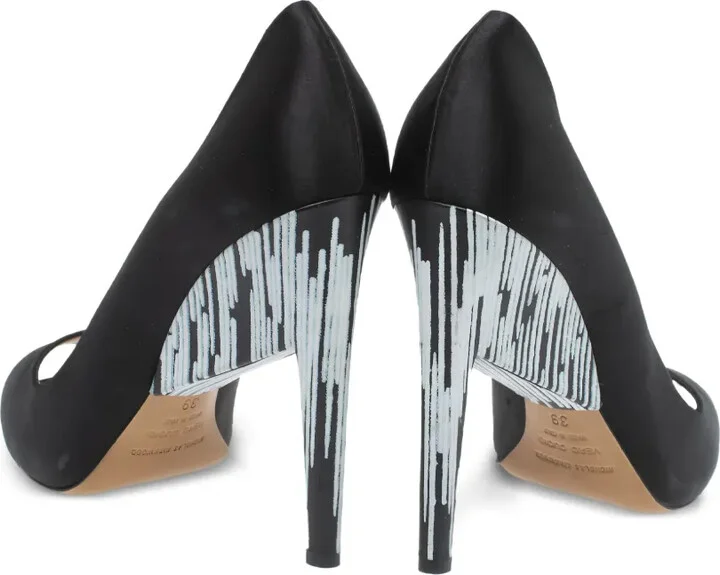 Satin Heeled Pumps - Image 3