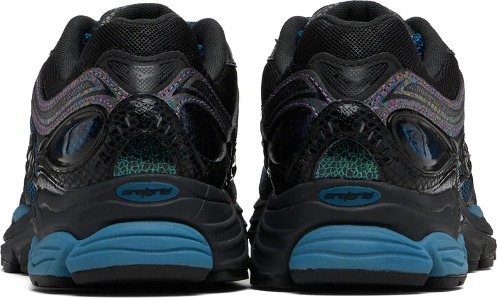 Saucony Black & Blue ProGrid Omni 9 Glowaconstrictor Sneakers - Image 2