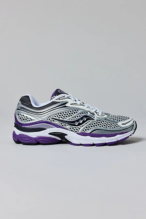 Saucony Men's ProGrid Omni 9 Sneaker in Silver/Purple - Image 2
