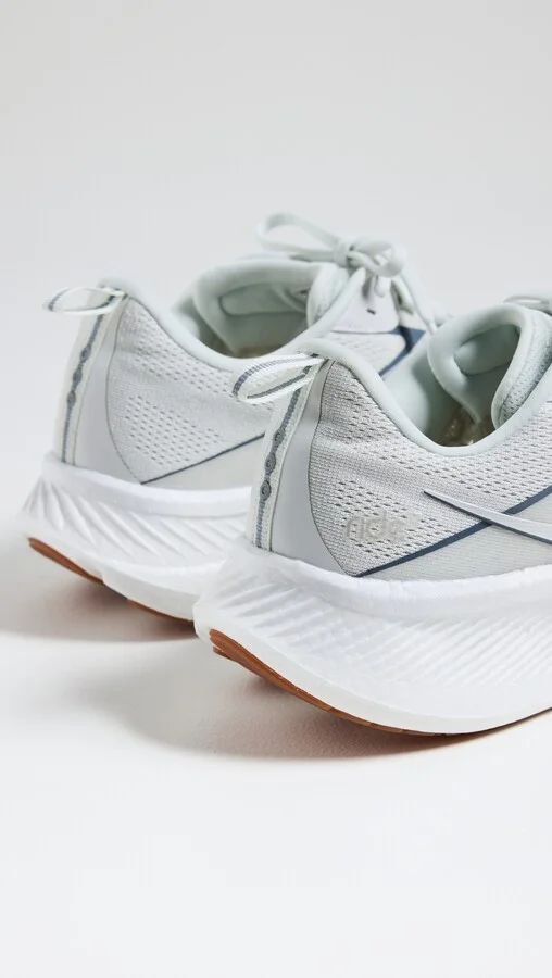 Saucony Ride 17 Sneakers - Image 4