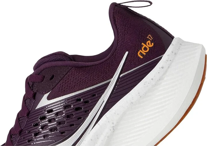 Saucony Ride 17 Women's Shoes Plum/White : 5 B - Medium, Synthetic - Image 7