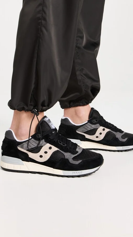 Saucony Shadow 5000 Sneakers - Image 2