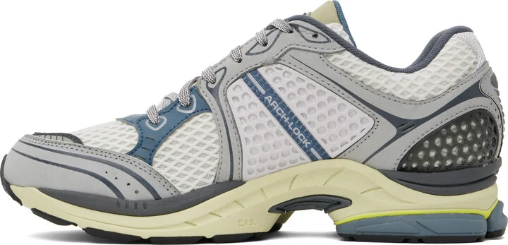 Saucony White & Blue Progrid Triumph 4 Sneakers - Image 3