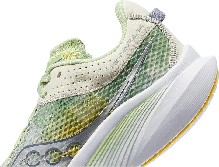 Saucony Women's Kinvara 14 Women's Shoes White/Fern : 5 B - Medium - Image 4