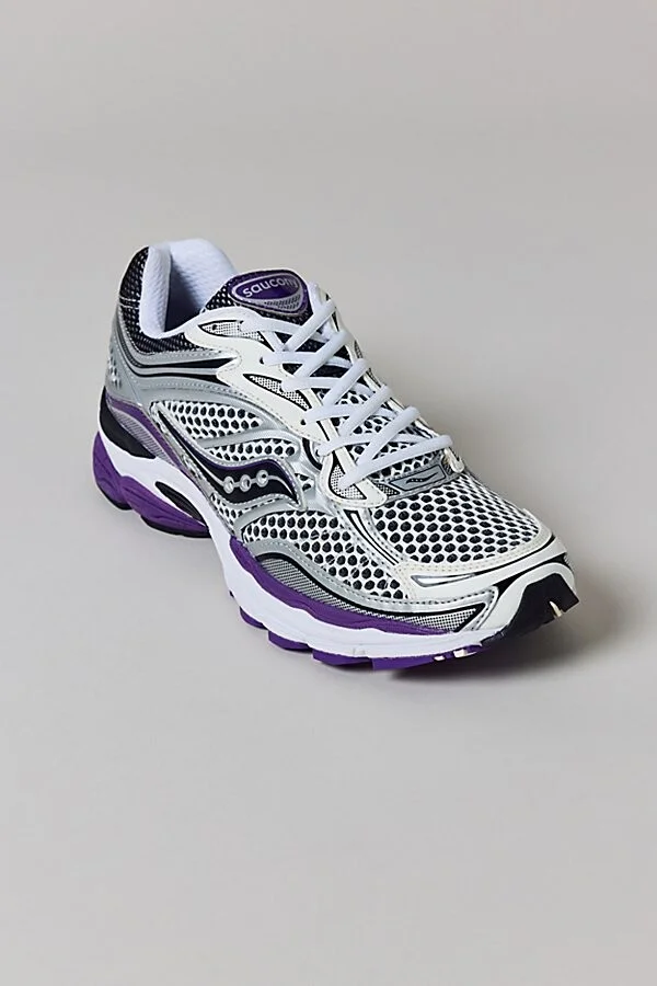 Saucony Women's ProGrid Triumph 4 Sneaker in Silver/Purple - Image 3
