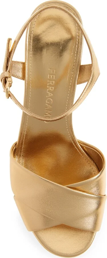 Savia Platform Sandal - Image 5