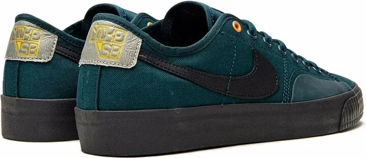 SB Blazer Court "Daan Van Der Linden" sneakers - Image 3