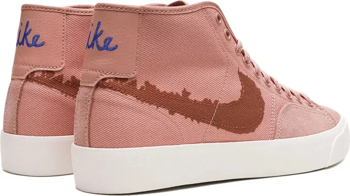 SB Blazer Court Mid "Rose Whisper" sneakers - Image 3