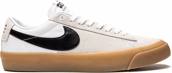 SB Blazer Low GT sneakers