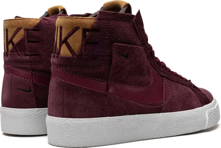 SB Blazer Mid "Night Maroon" sneakers - Image 3