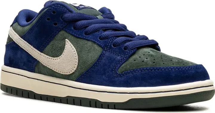 SB Dunk "Deep Royal Blue" sneakers - Image 2