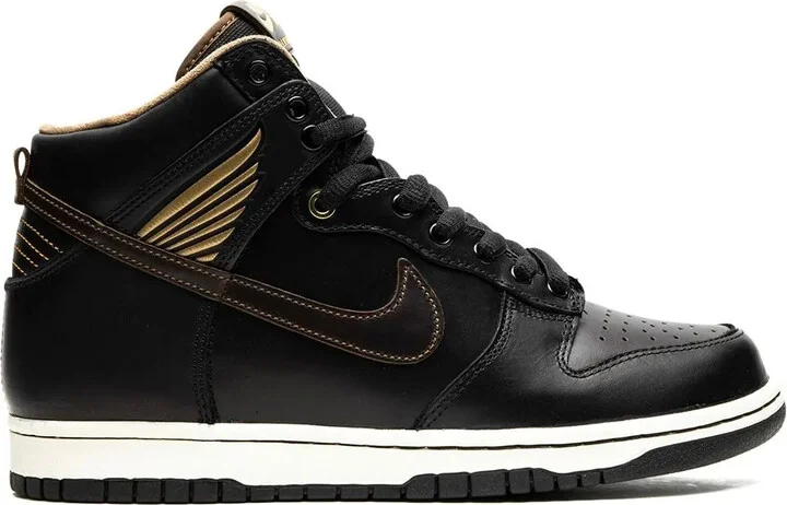 SB Dunk High "Pawnshop" sneakers