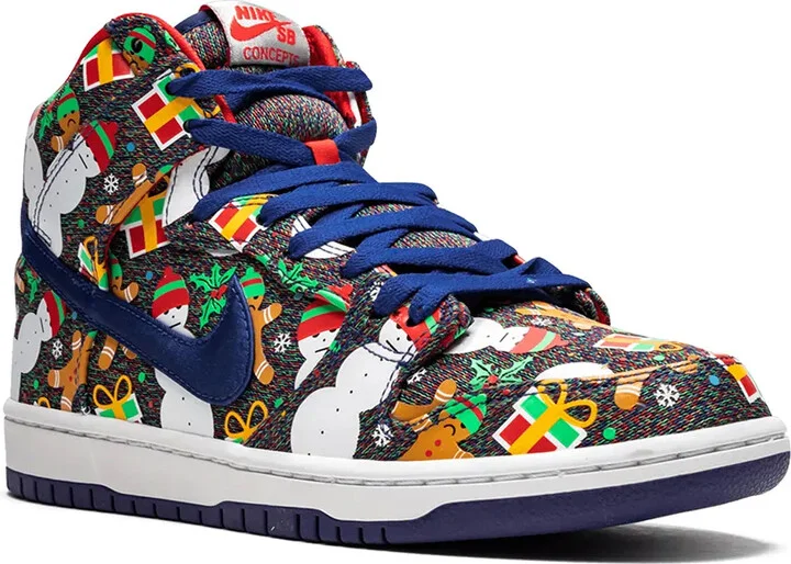 SB Dunk High TRD QS "Ugly Christmas Sweater" sneakers - Image 2