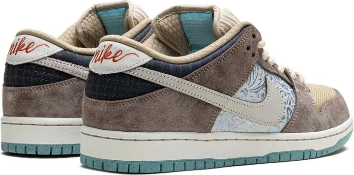 SB Dunk Low "Big Money Savings" sneakers - Image 3