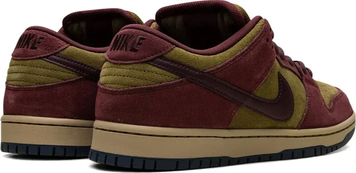 SB Dunk Low "Burgundy Crush/Olive Flak" sneakers - Image 3