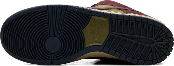 SB Dunk Low "Burgundy Crush/Olive Flak" sneakers - Image 5