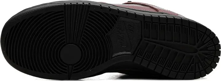 SB Dunk Low leather "Limosine Skateboard" sneakers - Image 3