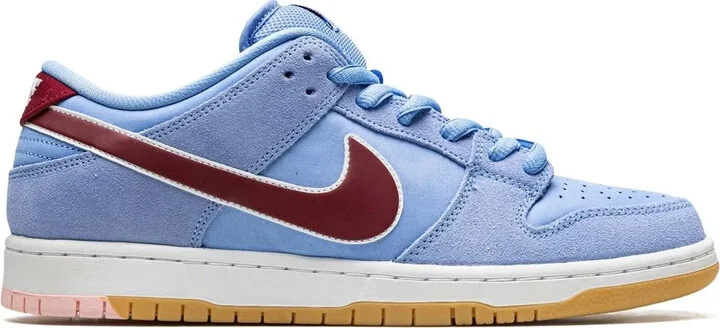 SB Dunk Low "Phillies" sneakers