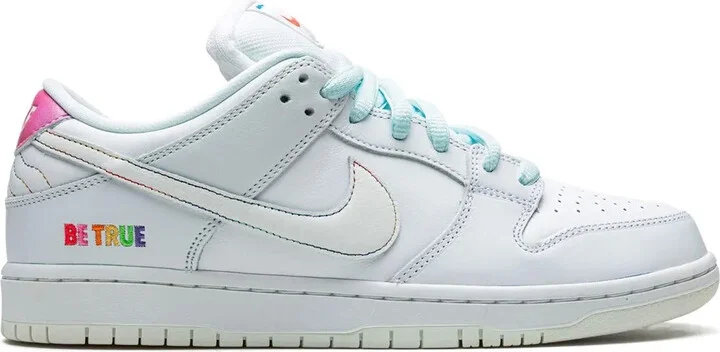 SB Dunk Low Pro "Be True" sneakers