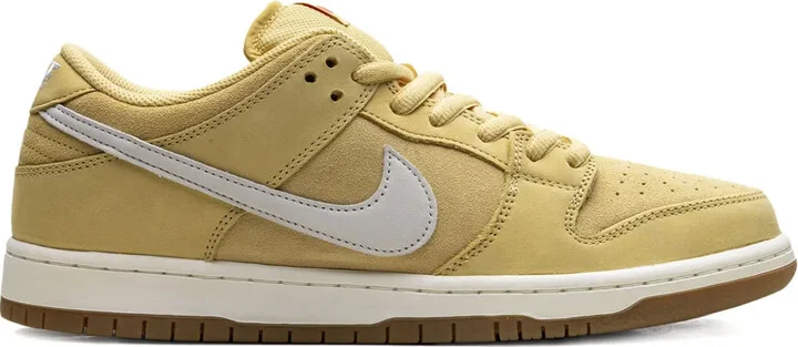 SB Dunk Low "Saturn Gold" sneakers
